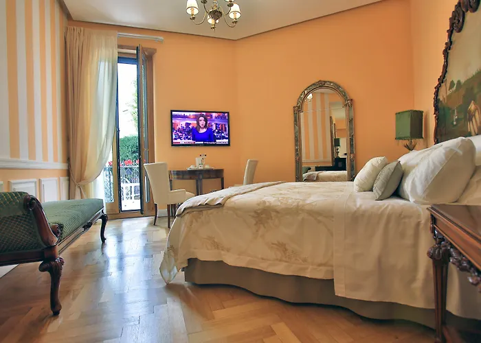 Royal Trinita Dei Monti 4*